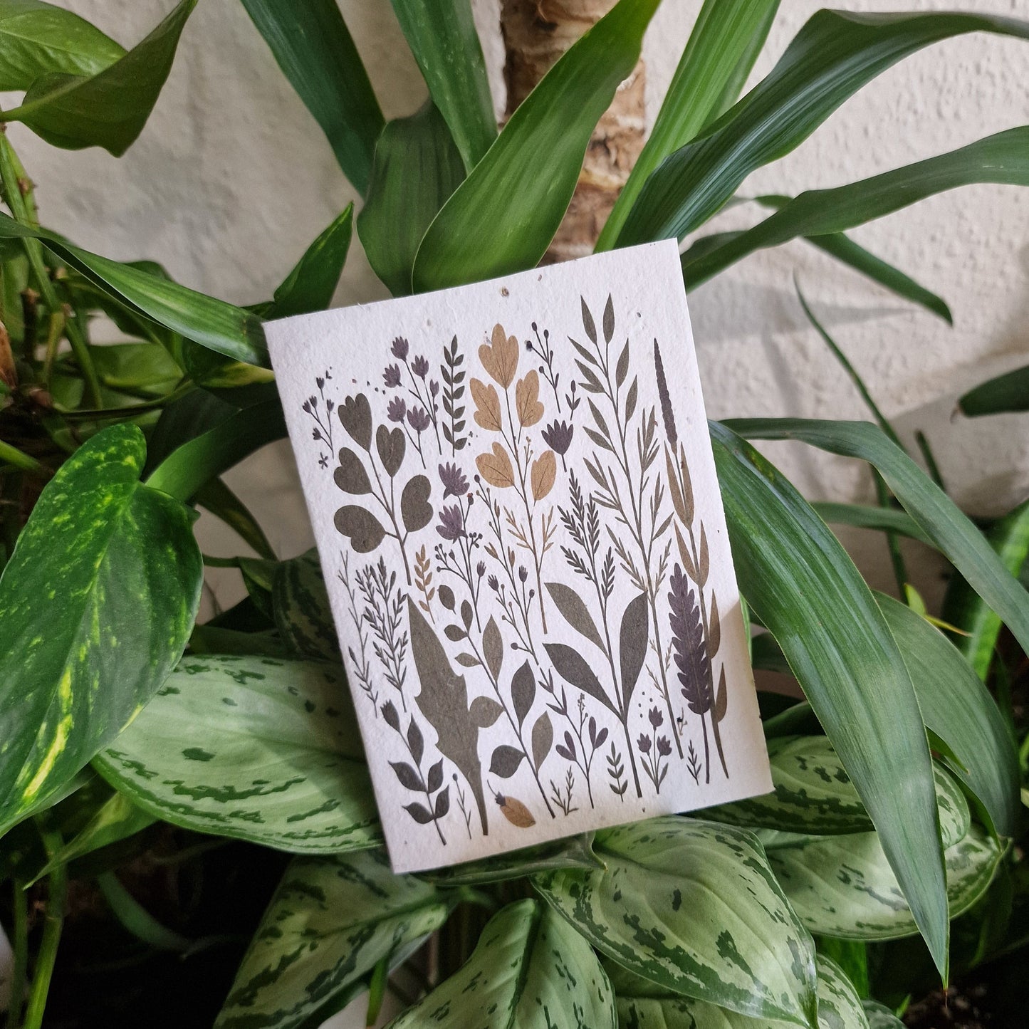 Eco-Friendly Plantable Greeting Card - Lavender